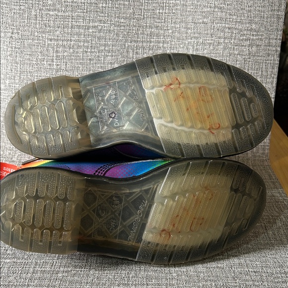 Dr. Martens Rainbow Pascal Pride Doc Martens - Picture 8 of 12